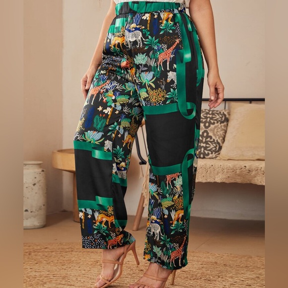 Shein Curve Pants Womens 2XL‎ Black Green Zebra Floral Tropical Silky Safari Pjs - Picture 2 of 12